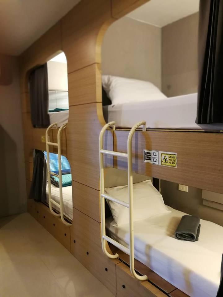 Hubb Hostel Phuket Airport Nai Yang Beach Extérieur photo